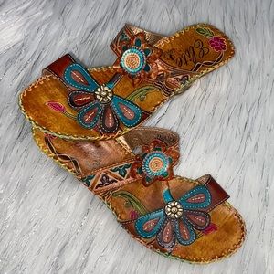 Elite by Corkys Jamaica Leather Floral Jeweled Hand Painted Wedge Heel size 8